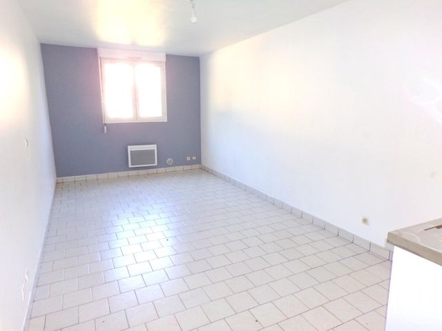 Afficher la photo en grand Studio à louer - 1 pièce - 20.68 m2 - EVREUX - 27 - HAUTE-NORMANDIE - Century 21 Harmony