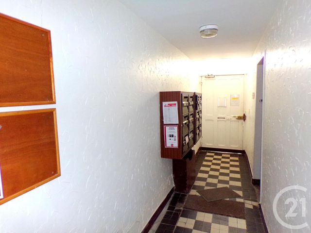 Afficher la photo en grand Appartement F1 à louer - 1 pièce - 24.95 m2 - EVREUX - 27 - HAUTE-NORMANDIE - Century 21 Harmony