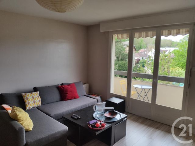 Appartement F2 à louer - 2 pièces - 52.74 m2 - EVREUX - 27 - HAUTE-NORMANDIE - Century 21 Harmony Appartement F2 à louer - 2 pièces - 52.74 m2 - EVREUX - 27 - HAUTE-NORMANDIE - Century 21 Harmony