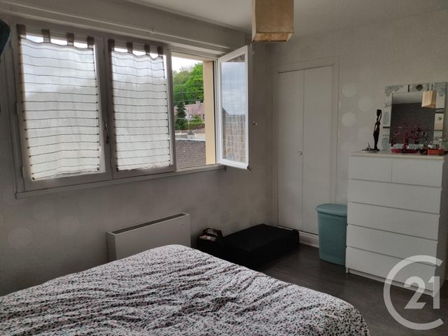 Appartement F2 à louer - 2 pièces - 52.74 m2 - EVREUX - 27 - HAUTE-NORMANDIE - Century 21 Harmony Appartement F2 à louer - 2 pièces - 52.74 m2 - EVREUX - 27 - HAUTE-NORMANDIE - Century 21 Harmony