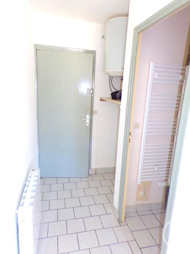 Studio à louer - 1 pièce - 20.68 m2 - EVREUX - 27 - HAUTE-NORMANDIE - Century 21 Harmony Studio à louer - 1 pièce - 20.68 m2 - EVREUX - 27 - HAUTE-NORMANDIE - Century 21 Harmony