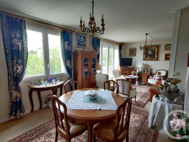 Appartement F4 à vendre - 4 pièces - 75.27 m2 - EVREUX - 27 - HAUTE-NORMANDIE - Century 21 Harmony Appartement F4 à vendre - 4 pièces - 75.27 m2 - EVREUX - 27 - HAUTE-NORMANDIE - Century 21 Harmony