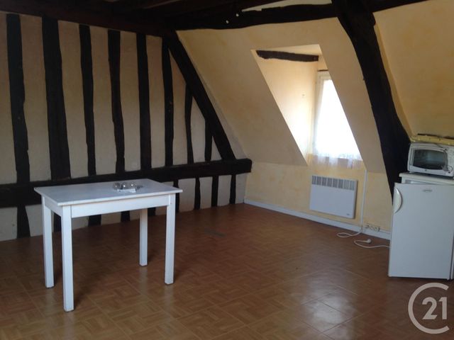 Afficher la photo en grand Studio à louer - 1 pièce - 22.0 m2 - EVREUX - 27 - HAUTE-NORMANDIE - Century 21 Harmony