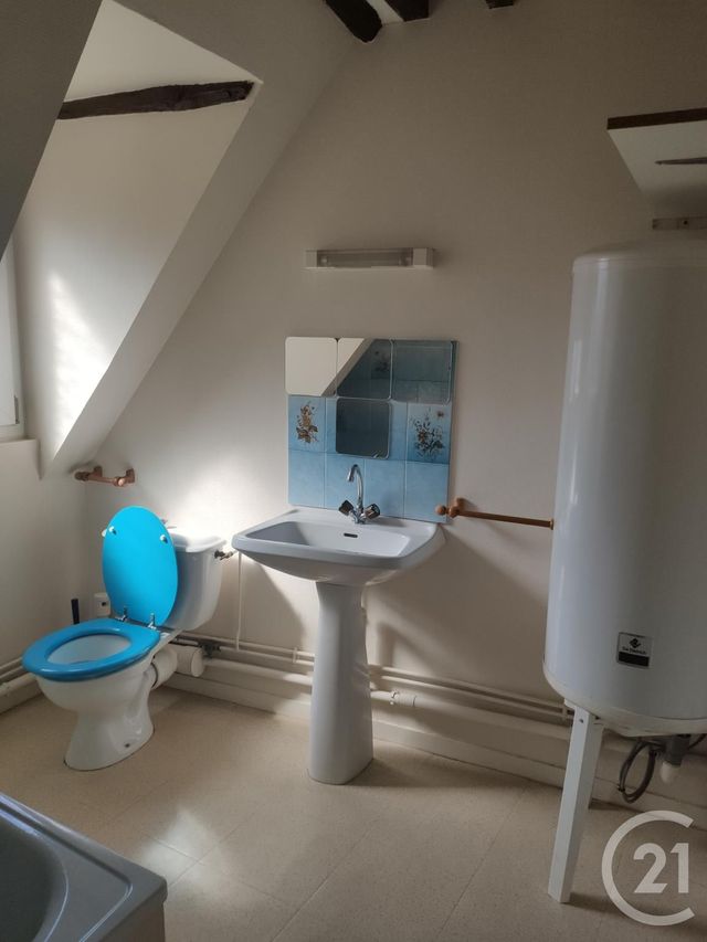 Afficher la photo en grand Studio à louer - 1 pièce - 22.0 m2 - EVREUX - 27 - HAUTE-NORMANDIE - Century 21 Harmony