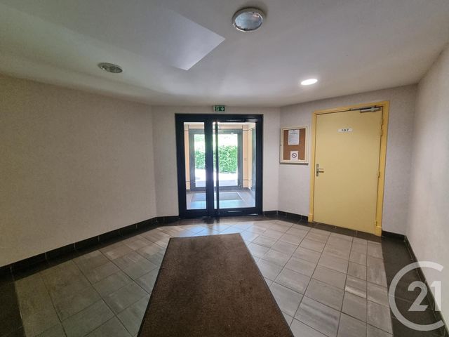 Afficher la photo en grand Appartement F4 à vendre - 4 pièces - 88.59 m2 - EVREUX - 27 - HAUTE-NORMANDIE - Century 21 Harmony