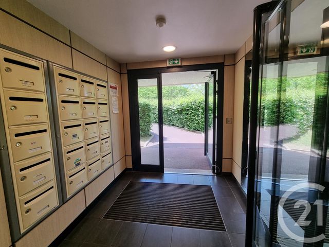 Afficher la photo en grand Appartement F4 à vendre - 4 pièces - 88.59 m2 - EVREUX - 27 - HAUTE-NORMANDIE - Century 21 Harmony