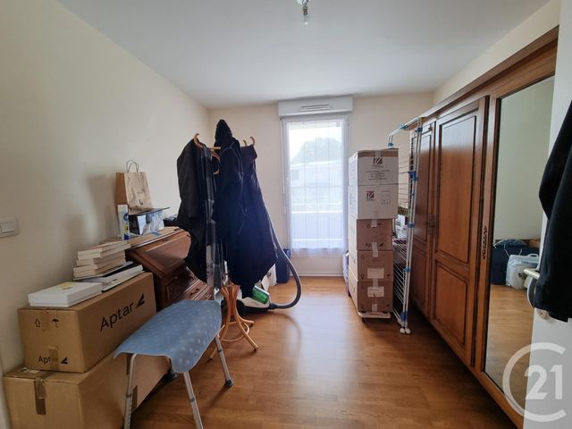 Afficher la photo en grand Appartement F4 à vendre - 4 pièces - 88.59 m2 - EVREUX - 27 - HAUTE-NORMANDIE - Century 21 Harmony