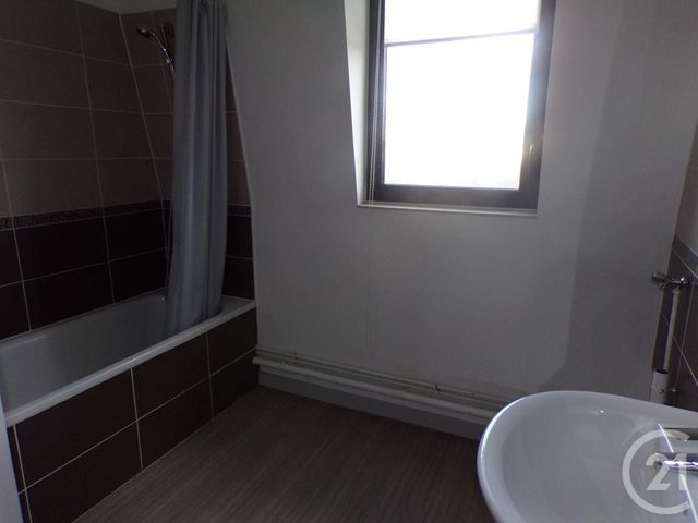 Afficher la photo en grand Appartement F3 à louer - 3 pièces - 71.9 m2 - EVREUX - 27 - HAUTE-NORMANDIE - Century 21 Harmony