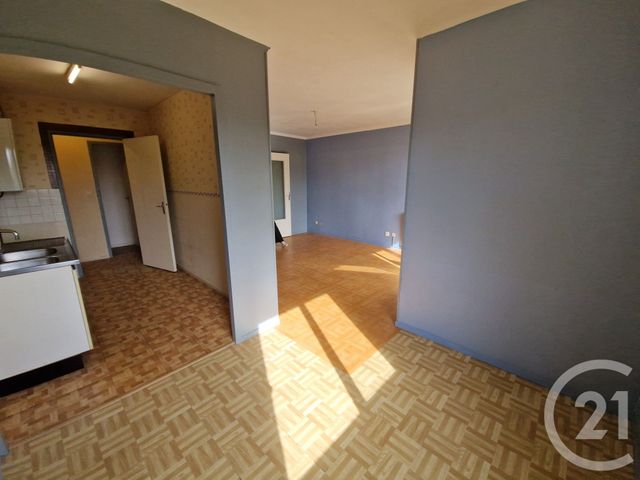 Appartement F2 à vendre - 2 pièces - 52.83 m2 - EVREUX - 27 - HAUTE-NORMANDIE - Century 21 Harmony