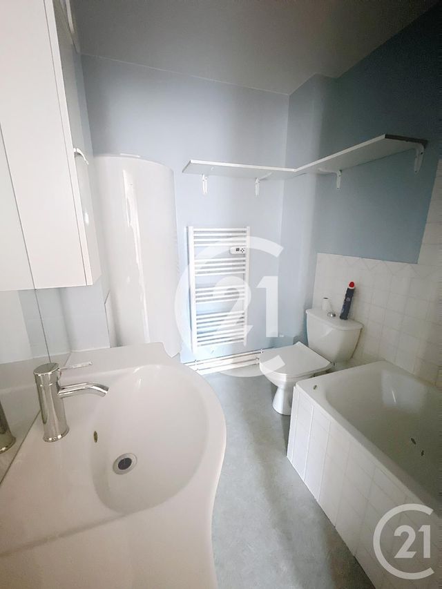 Appartement Duplex à louer - 3 pièces - 53.5 m2 - EVREUX - 27 - HAUTE-NORMANDIE - Century 21 Harmony