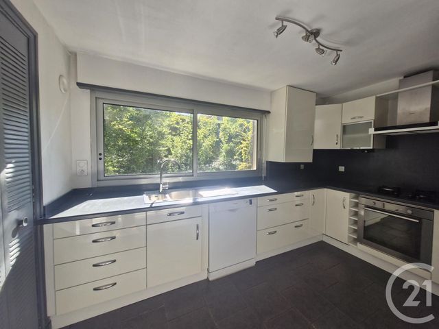 Afficher la photo en grand Appartement à vendre - 5 pièces - 120.82 m2 - EVREUX - 27 - HAUTE-NORMANDIE - Century 21 Harmony