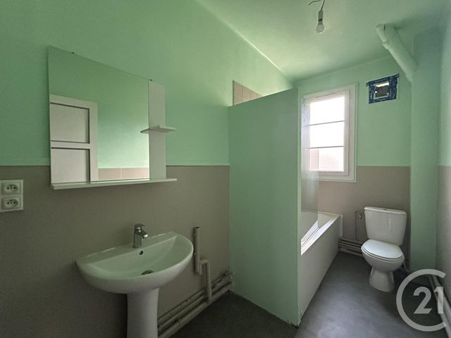 Appartement F3 à vendre - 3 pièces - 78.85 m2 - EVREUX - 27 - HAUTE-NORMANDIE - Century 21 Harmony