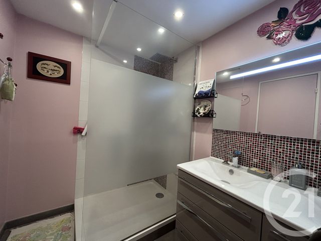 Appartement F3 à vendre - 4 pièces - 91.95 m2 - EVREUX - 27 - HAUTE-NORMANDIE - Century 21 Harmony