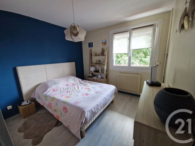 Afficher la photo en grand Appartement F4 à vendre - 4 pièces - 92.39 m2 - EVREUX - 27 - HAUTE-NORMANDIE - Century 21 Harmony