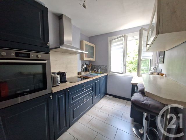 Afficher la photo en grand Appartement F4 à vendre - 4 pièces - 92.39 m2 - EVREUX - 27 - HAUTE-NORMANDIE - Century 21 Harmony