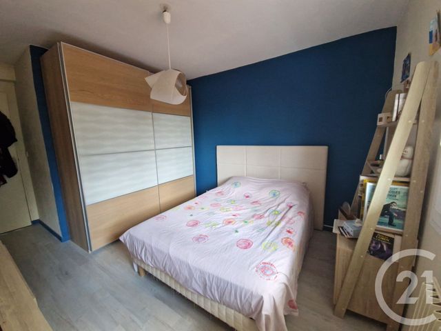 Afficher la photo en grand Appartement F4 à vendre - 4 pièces - 92.39 m2 - EVREUX - 27 - HAUTE-NORMANDIE - Century 21 Harmony