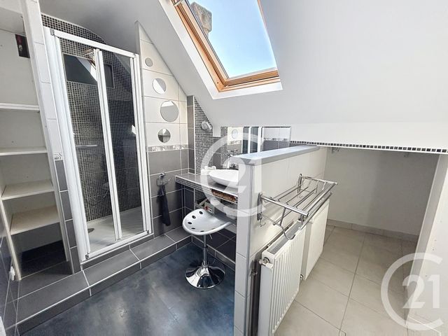 Appartement F3 à louer - 3 pièces - 65.12 m2 - EVREUX - 27 - HAUTE-NORMANDIE - Century 21 Harmony