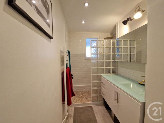 Appartement F4 à vendre - 4 pièces - 82.62 m2 - EVREUX - 27 - HAUTE-NORMANDIE - Century 21 Harmony