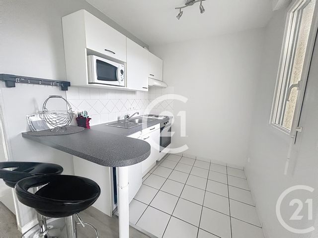 Appartement F1 à louer - 1 pièce - 26.88 m2 - EVREUX - 27 - HAUTE-NORMANDIE - Century 21 Harmony