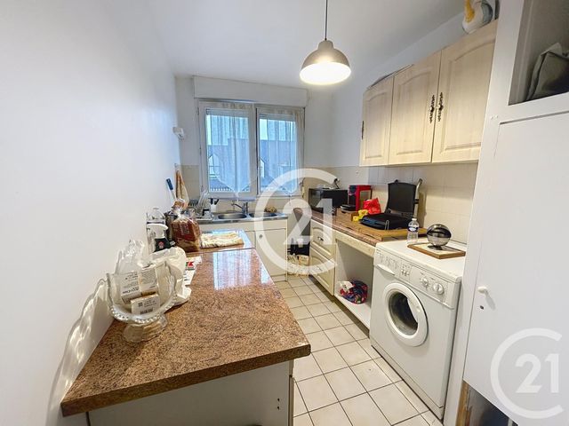 Afficher la photo en grand Appartement F2 à louer - 2 pièces - 51.96 m2 - EVREUX - 27 - HAUTE-NORMANDIE - Century 21 Harmony