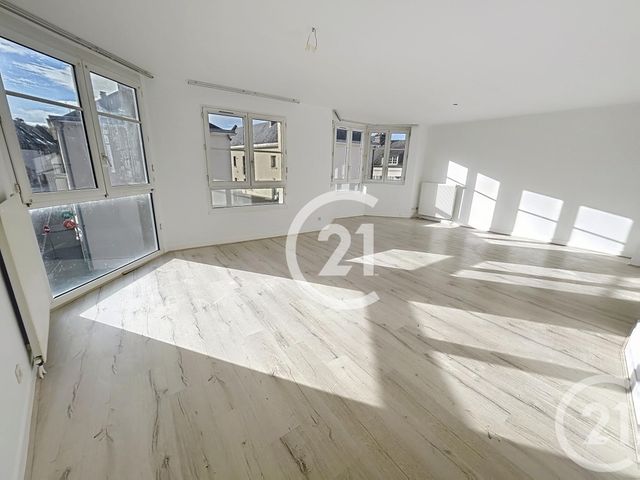 Afficher la photo en grand Appartement F3 à louer - 3 pièces - 83.66 m2 - EVREUX - 27 - HAUTE-NORMANDIE - Century 21 Harmony