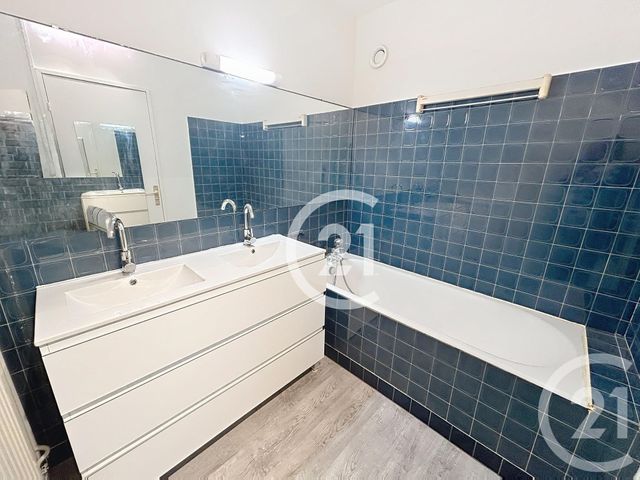 Appartement F4 à louer - 5 pièces - 102.67 m2 - EVREUX - 27 - HAUTE-NORMANDIE - Century 21 Harmony