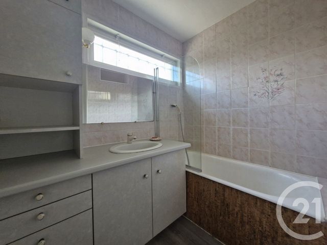 maison à vendre - 7 pièces - 138.23 m2 - LA BONNEVILLE SUR ITON - 27 - HAUTE-NORMANDIE - Century 21 Harmony