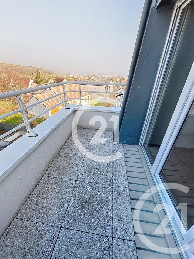 Appartement F1 à vendre - 1 pièce - 36.8 m2 - EVREUX - 27 - HAUTE-NORMANDIE - Century 21 Harmony