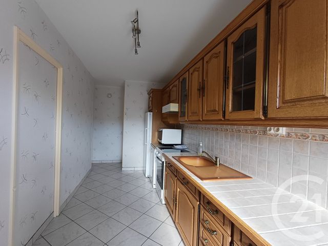 Appartement F5 à vendre - 5 pièces - 93.42 m2 - EVREUX - 27 - HAUTE-NORMANDIE - Century 21 Harmony