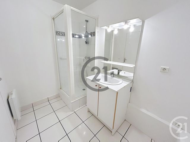 Appartement F3 à louer - 3 pièces - 66.8 m2 - EVREUX - 27 - HAUTE-NORMANDIE - Century 21 Harmony
