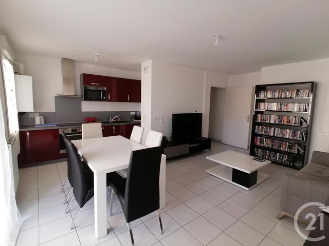 Appartement F3 à louer - 3 pièces - 65.13 m2 - EVREUX - 27 - HAUTE-NORMANDIE - Century 21 Harmony