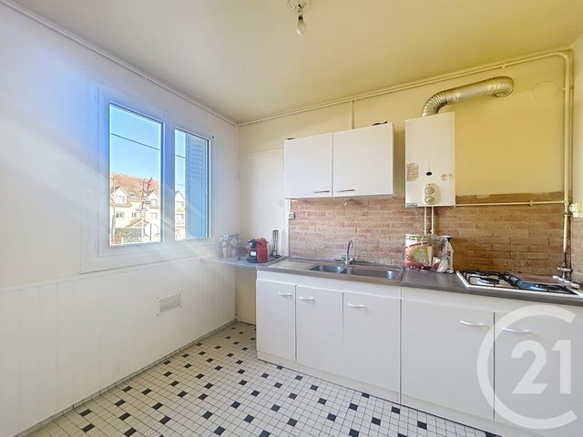 Appartement F4 à vendre - 4 pièces - 71.35 m2 - EVREUX - 27 - HAUTE-NORMANDIE - Century 21 Harmony