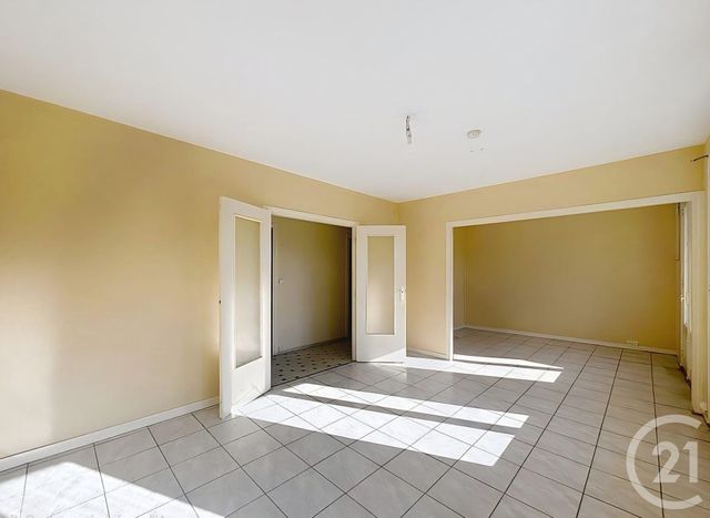 Appartement F4 à vendre - 4 pièces - 71.35 m2 - EVREUX - 27 - HAUTE-NORMANDIE - Century 21 Harmony