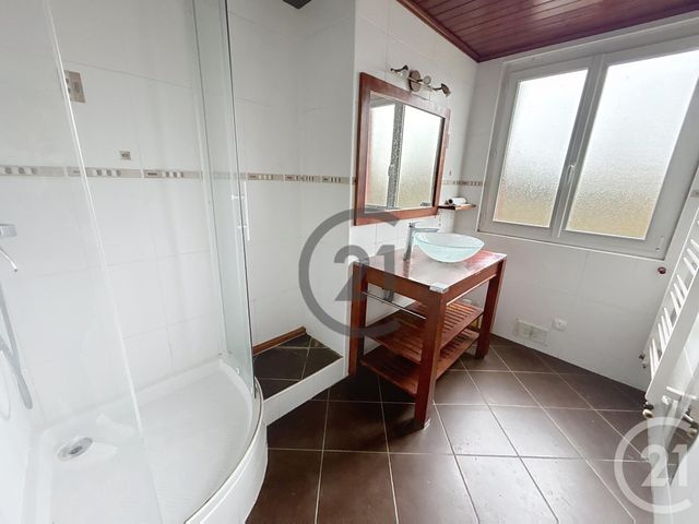 Appartement F3 à louer - 3 pièces - 70.16 m2 - EVREUX - 27 - HAUTE-NORMANDIE - Century 21 Harmony