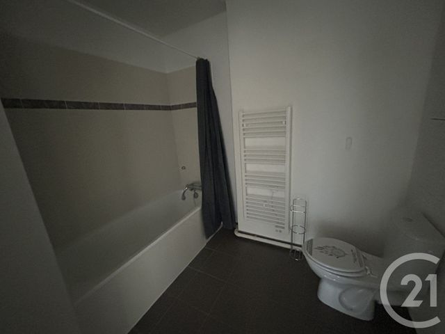 Appartement F2 à vendre - 2 pièces - 41.96 m2 - EVREUX - 27 - HAUTE-NORMANDIE - Century 21 Harmony