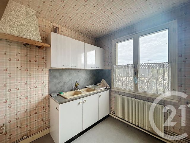 Appartement F3 à vendre - 3 pièces - 58.42 m2 - EVREUX - 27 - HAUTE-NORMANDIE - Century 21 Harmony