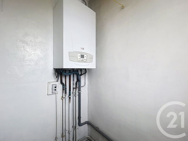 Appartement F3 à vendre - 3 pièces - 58.42 m2 - EVREUX - 27 - HAUTE-NORMANDIE - Century 21 Harmony