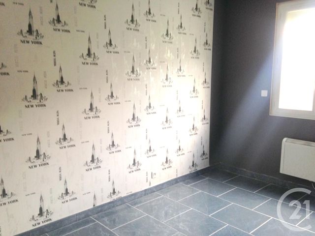 Appartement F3 à louer - 3 pièces - 53.45 m2 - EVREUX - 27 - HAUTE-NORMANDIE - Century 21 Harmony