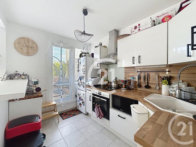 Appartement Duplex à louer - 3 pièces - 60.93 m2 - EVREUX - 27 - HAUTE-NORMANDIE - Century 21 Harmony