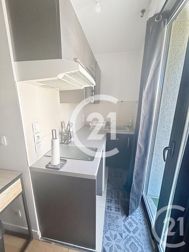 Appartement F1 à louer - 1 pièce - 29.2 m2 - EVREUX - 27 - HAUTE-NORMANDIE - Century 21 Harmony