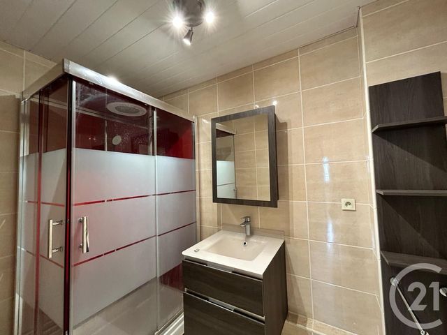 Appartement F3 à louer - 3 pièces - 66.38 m2 - EVREUX - 27 - HAUTE-NORMANDIE - Century 21 Harmony