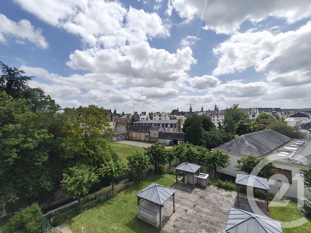 Appartement à vendre - 4 pièces - 113.72 m2 - EVREUX - 27 - HAUTE-NORMANDIE - Century 21 Harmony