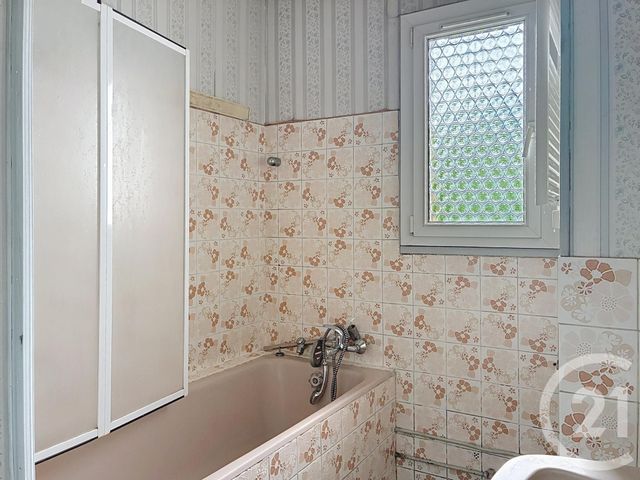 maison à vendre - 4 pièces - 64.02 m2 - EVREUX - 27 - HAUTE-NORMANDIE - Century 21 Harmony