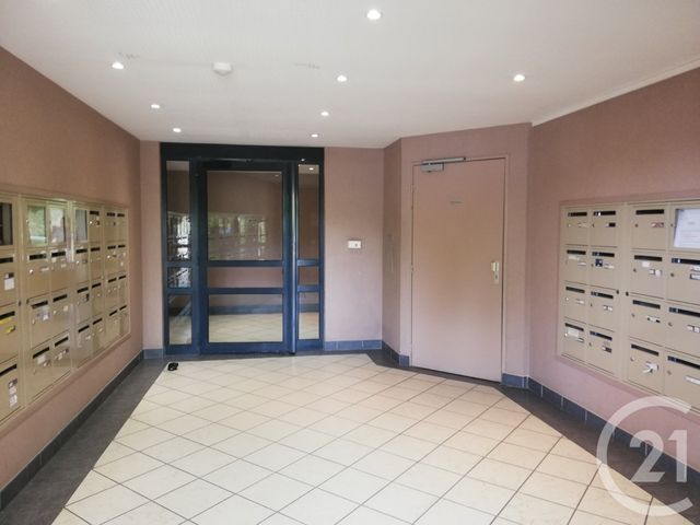 Appartement F2 à vendre - 2 pièces - 40.79 m2 - EVREUX - 27 - HAUTE-NORMANDIE - Century 21 Harmony