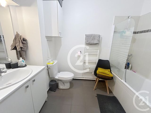 Appartement F2 à vendre - 2 pièces - 40.79 m2 - EVREUX - 27 - HAUTE-NORMANDIE - Century 21 Harmony
