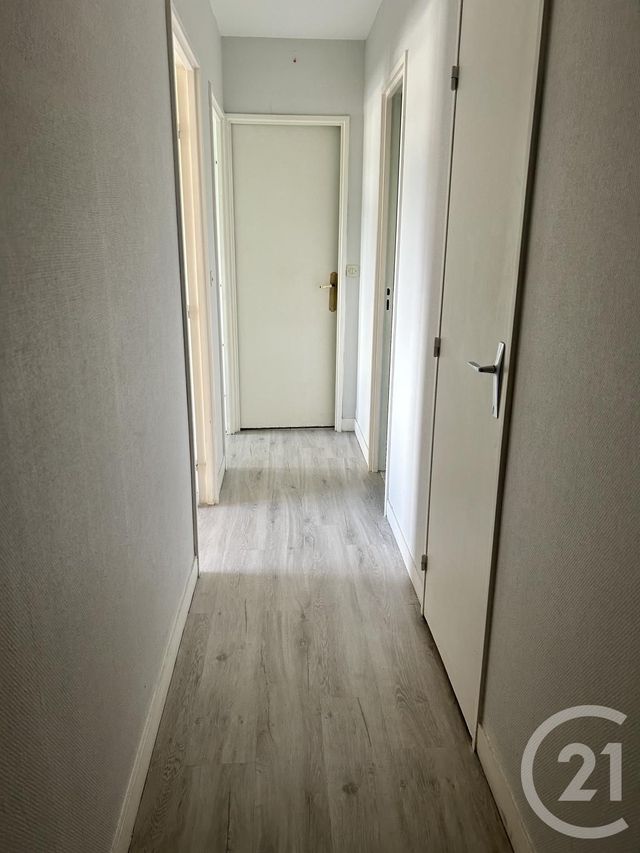 Appartement F3 à louer - 3 pièces - 62.86 m2 - EVREUX - 27 - HAUTE-NORMANDIE - Century 21 Harmony