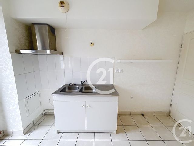 Appartement F2 à louer - 2 pièces - 48.52 m2 - EVREUX - 27 - HAUTE-NORMANDIE - Century 21 Harmony