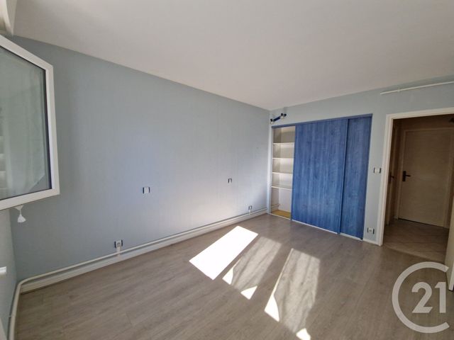 Appartement à vendre - 3 pièces - 82.74 m2 - EVREUX - 27 - HAUTE-NORMANDIE - Century 21 Harmony