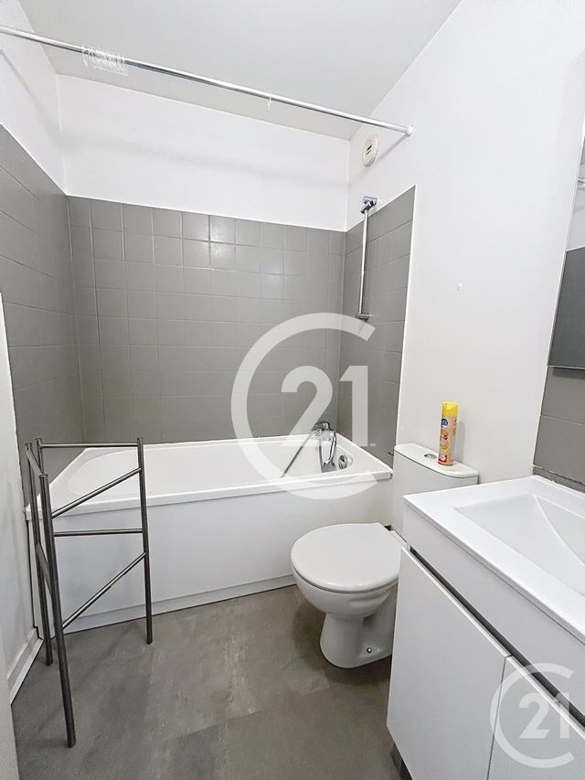 Appartement Studio à louer - 1 pièce - 26.58 m2 - EVREUX - 27 - HAUTE-NORMANDIE - Century 21 Harmony