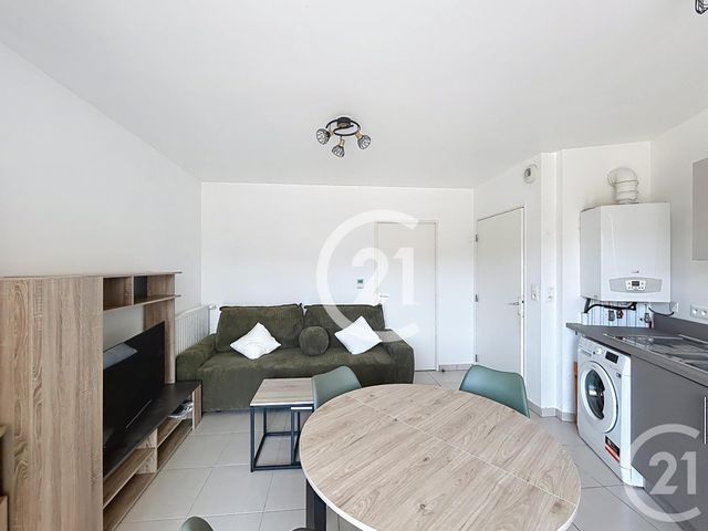 Appartement F2 à louer - 2 pièces - 37.8 m2 - EVREUX - 27 - HAUTE-NORMANDIE - Century 21 Harmony